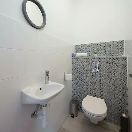 Ujakovic Apartament